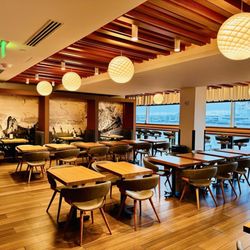American Airlines - Admirals Club