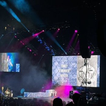 Capital One Arena - Monica performing (shouting out her boo C-Murder) - Stadiums & Arenas Near Me - Washington, DC, District of Columbia Capital One Arena - Monica performing (shouting out her boo C-Murder) - Stadiums & Arenas Near Me - Washington, DC, District of Columbia