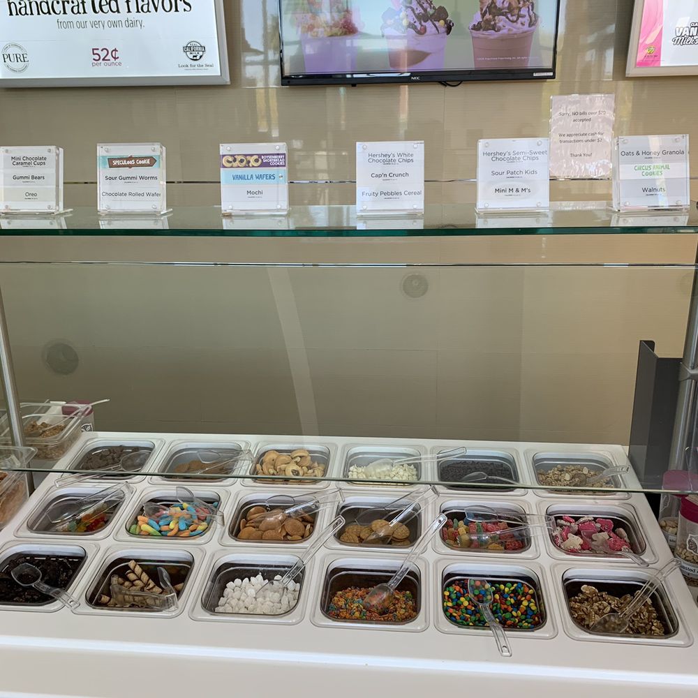 Yogurtland - Clean topping area! - Ice Cream & Frozen Yogurt Near Me - San Jose, California Yogurtland - Clean topping area! - Ice Cream & Frozen Yogurt Near Me - San Jose, California