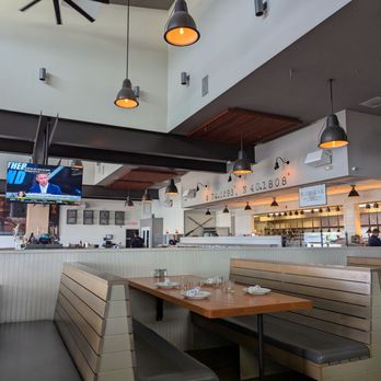 Marina Grille - Interior - Seafood Near Me - Belmar, New Jersey