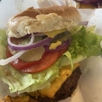 Gladys' Diner - Cheese burger - Diners Near Me - Memphis, Tennessee Gladys' Diner - Cheese burger - Diners Near Me - Memphis, Tennessee