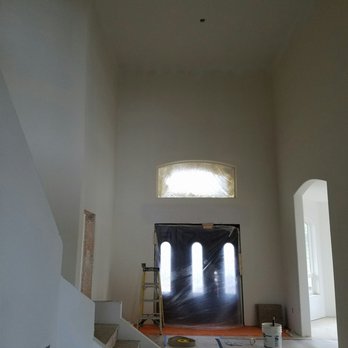 Arredondo Drywall - a view of a room with a door and a window - General Contractors Near Me Arredondo Drywall - a view of a room with a door and a window - General Contractors Near Me