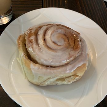 Pure Grain Bakery & Cafe - Cinnamon roll - Bakeries Near Me - Vacaville, California