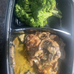 Caruso's Restaurant - chicken marsala