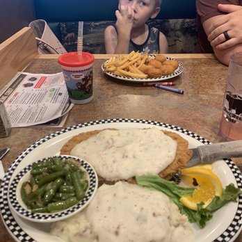 Black Bear Diner Independence - BIGFOOT Chicken Fried Steak (1180 cals.) - Diners Near Me - Independence, Missouri