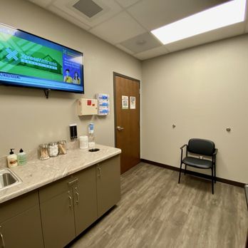 1. Xpress Wellness Urgent Care - Junction City