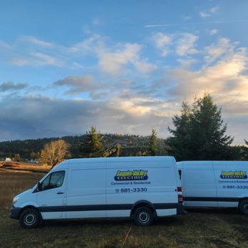 Sequim Valley Electric - SVE Vans in the sunset - Electricians Near Me - Sequim, Washington Sequim Valley Electric - SVE Vans in the sunset - Electricians Near Me - Sequim, Washington
