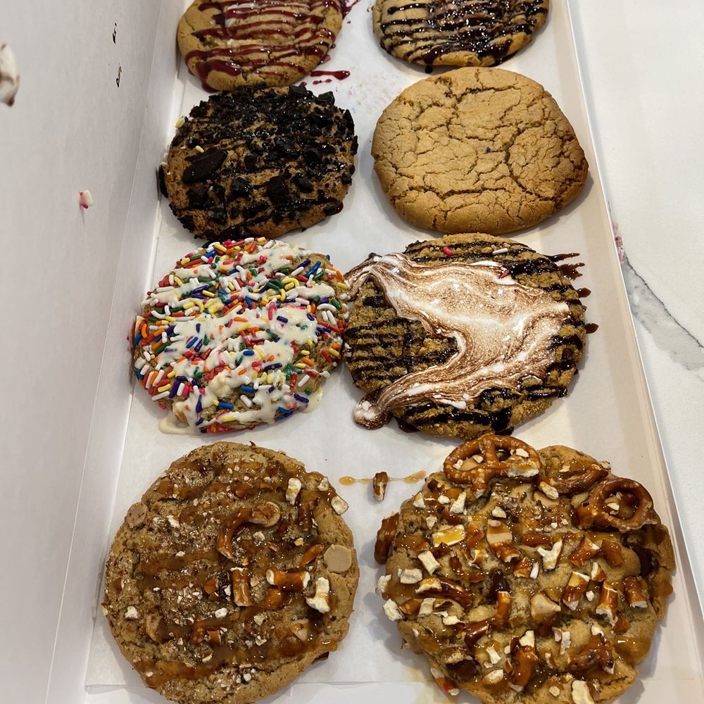The Cookie Connect - Box of 8 - Assorted - Desserts Near Me - Bloomfield, New Jersey