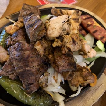 Maria Bonita - Beef and chicken fajitas - Mexican Near Me - San Antonio, Texas