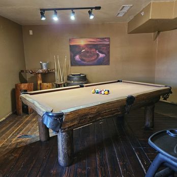 Grand Canyon Brewing + Distillery - Pool anyone? - 10.25.2025 - American Near Me - Williams, Arizona