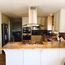 Foothill Appliance - Removed downdraft and installed new cooktop and hood as well as all new kitchen appliances