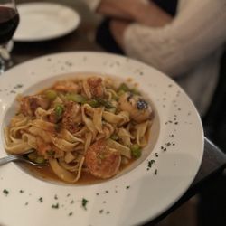 Giacomo's - Lemon Fettuccine with Scallops and Shrimp
