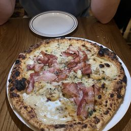 Clam Pizza