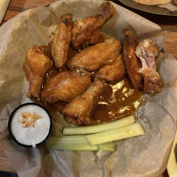 JT Hannah's Kitchen - Wild Buffalo Wings(Sweet Heat) - American Near Me - Pigeon Forge, Tennessee