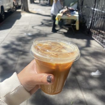 Iced oat lavender latte