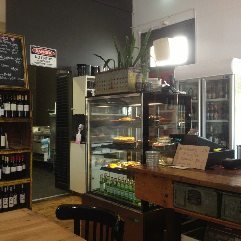 Queenies Store - Pizza Near Me - Largs Bay, SA Queenies Store - Pizza Near Me - Largs Bay, SA
