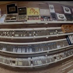SR Tobacco & Vape