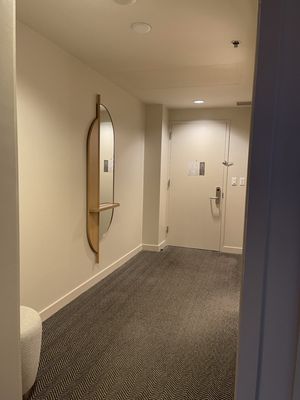 Hotel AKA Brickell by null