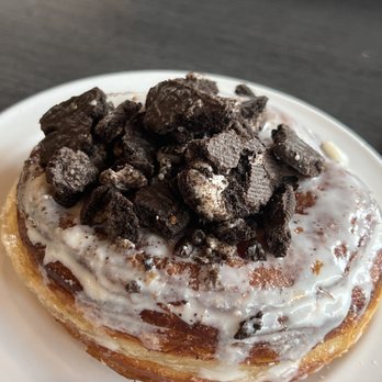 Toast - Cookies and Cream Kronuts - American Near Me - Sugar Land, Texas