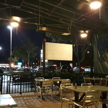 Metro Diner - Diners Near Me - Gainesville, Florida