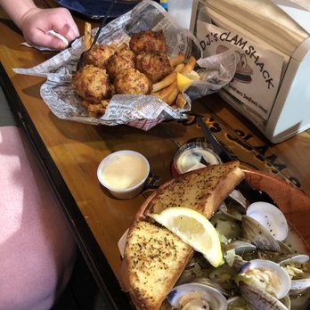 DJ's Clam Shack - Conch Fritters and Garlic Steamed Clams - Seafood Near Me - Key West, Florida