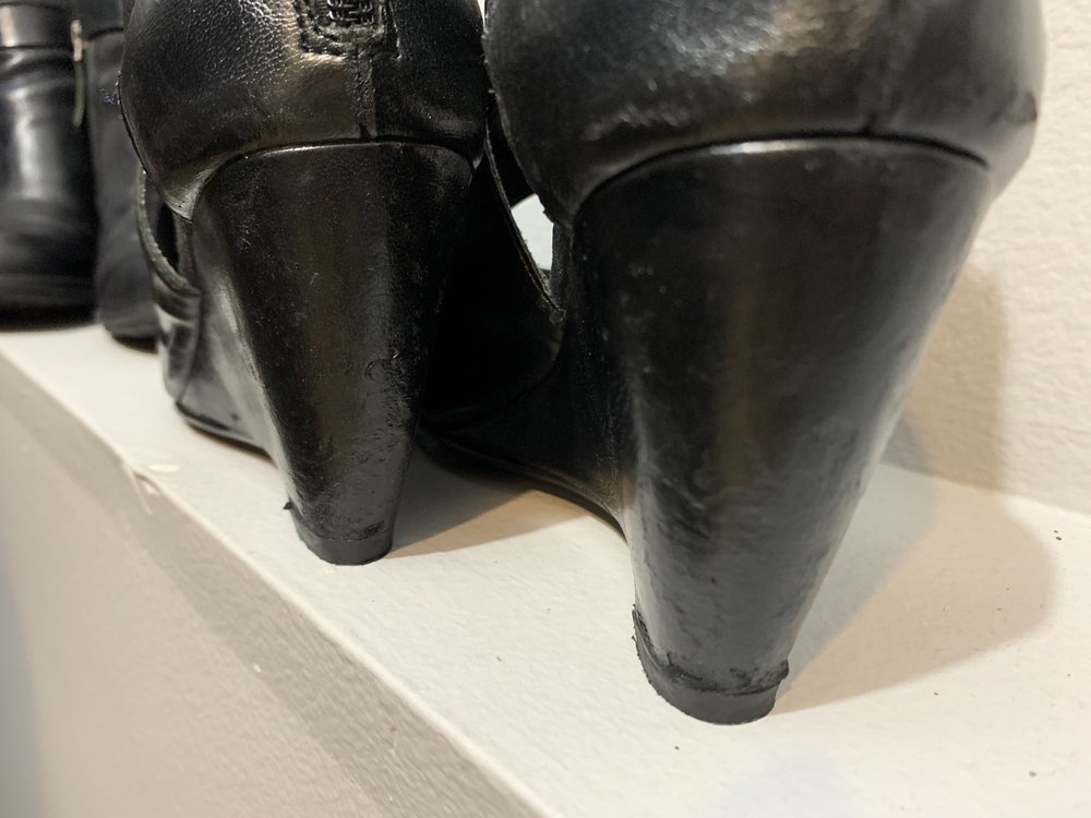 Lynnwood Boot & Shoe Repair 25 Reviews Shoe Repair 4615 196th St