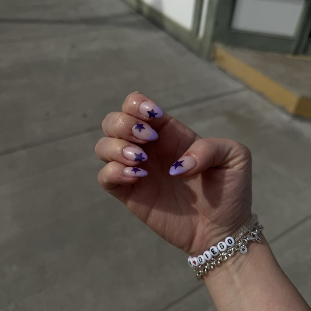 Queen Bee Nails and Spa - Nail Salons Near Me - Brighton, Massachusetts