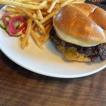 Flight Bar and Grill - Burger $14 - Breakfast & Brunch Near Me - Huxley, Iowa Flight Bar and Grill - Burger $14 - Breakfast & Brunch Near Me - Huxley, Iowa
