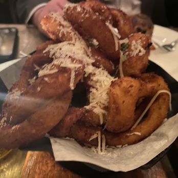 Mooo.... Beacon Hill - Panko & Parmesan Crusted Onion Rings - Steakhouses Near Me - Boston, Massachusetts