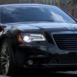 Mas Limousine - The Chrysler 300 is one of our luxury vehicles we use.