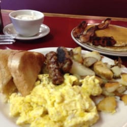 Hungry Moose - This is the big bull breakfast. Phenomenal.
