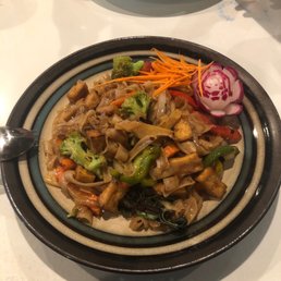 Drunken Man Noodles with tofu Drunken Man Noodles with tofu