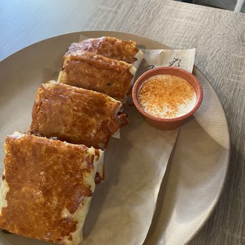 Minero - Cheese steak quesadilla ( also asked for this way original comes with peppers & onions too, but they accommodate without issue ) - Mexican Near Me - Atlanta, Georgia Minero - Cheese steak quesadilla ( also asked for this way original comes with peppers & onions too, but they accommodate without issue ) - Mexican Near Me - Atlanta, Georgia