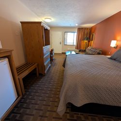 Noor Hotel - King Room