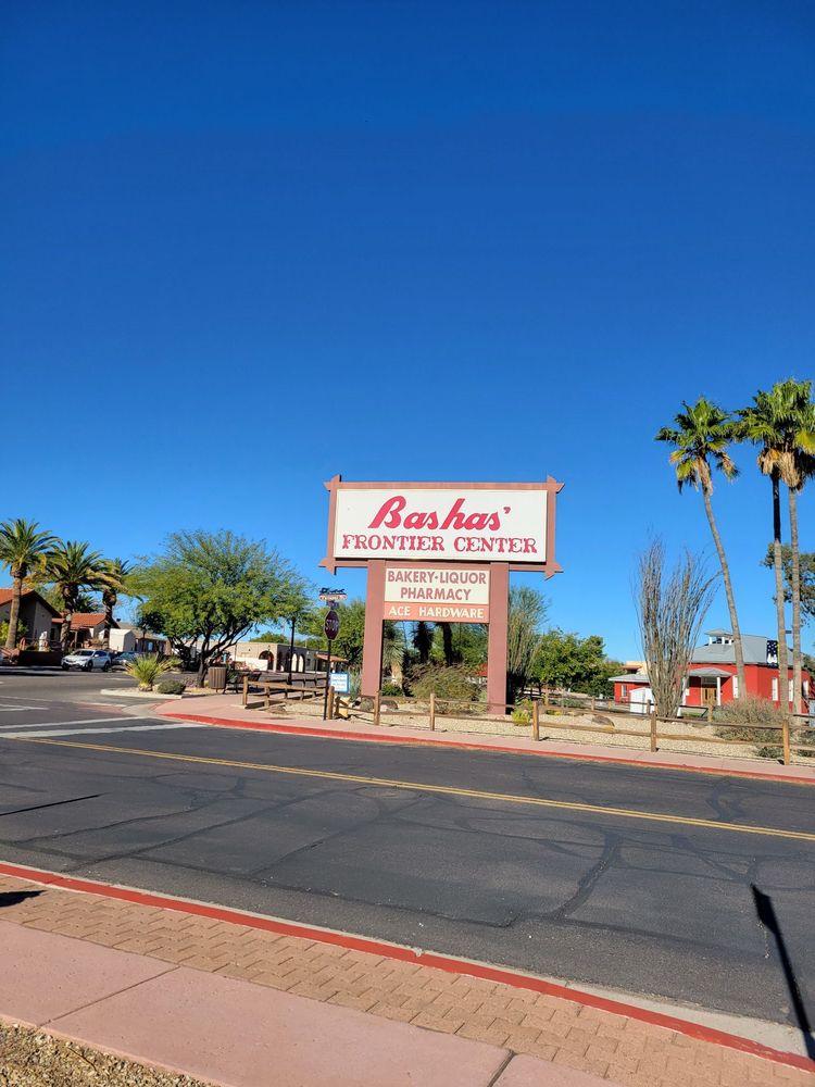 BASHAS’ Updated September 2024 275 N Tegner St, Wickenburg, Arizona