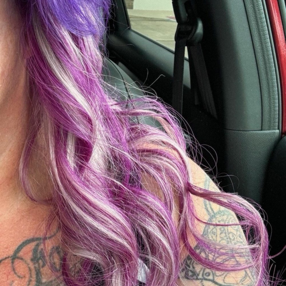 Ton Vangard - Hair Salons Near Me - Melbourne, Florida Ton Vangard - Hair Salons Near Me - Melbourne, Florida