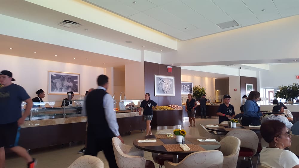 Audi Yankees Club 76 Photos & 34 Reviews Sports Bars 1 E 161st St