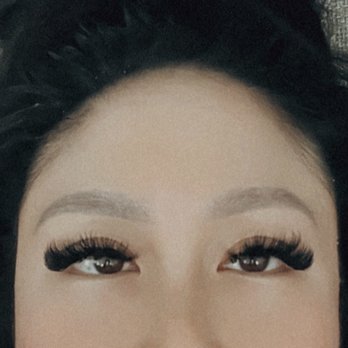 Theluxesthetician - Being a first time mom is rough, but my lashes don't gotta be (mega volume set) - Eyelash Service Near Me