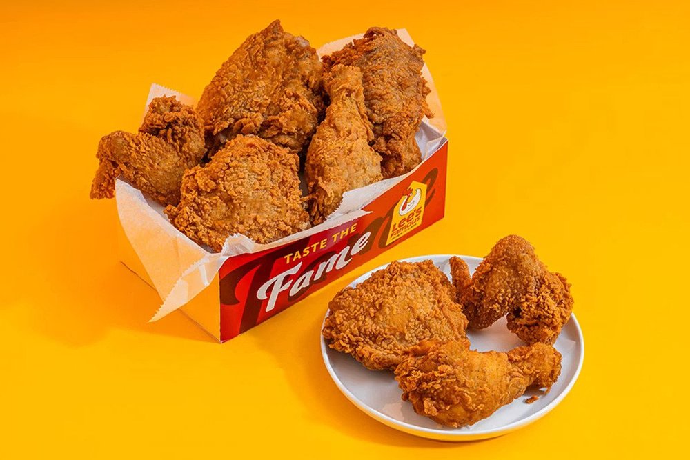 Food from Lee's Famous Recipe Chicken