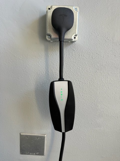 Slide of Contractor Electrical Services