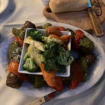 Barraco's - Sausage and peppers - Pizza Near Me - Orland Park, Illinois Barraco's - Sausage and peppers - Pizza Near Me - Orland Park, Illinois