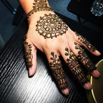 Grace Threading & Microblading - Henna done by rupi - Eyebrow Services Near Me - Fresno, California