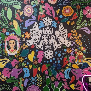 Esquite - Beautiful colorful mural painted inside the restaurant - Mexican Near Me - Revere, Massachusetts