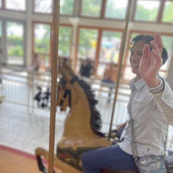 Carousel At Coolidge Park - Carousels Near Me