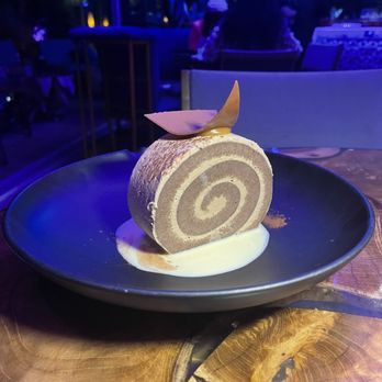 Mandrake Rooftop - Mocha cake - Sushi Bars Near Me - Columbus, Ohio