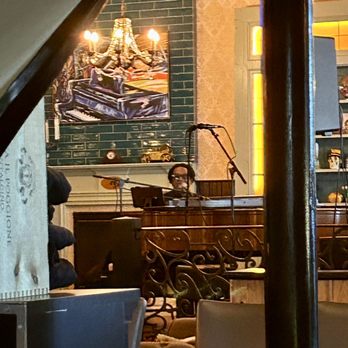Whiskey & Vine - Live music regularly scheduled - this was for Saturday AM brunch - Jazz & Blues Near Me - Lafayette, Louisiana Whiskey & Vine - Live music regularly scheduled - this was for Saturday AM brunch - Jazz & Blues Near Me - Lafayette, Louisiana