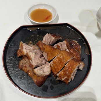 Diamond Bay Restaurant - Duck - Dim Sum Near Me - Seattle, Washington Diamond Bay Restaurant - Duck - Dim Sum Near Me - Seattle, Washington