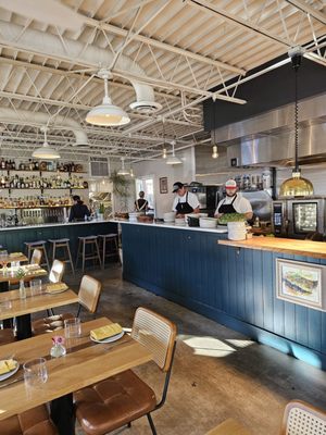 bloom Restaurant & Wine Bar by null