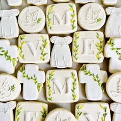 Woodbine Bakery - Baptism cookies