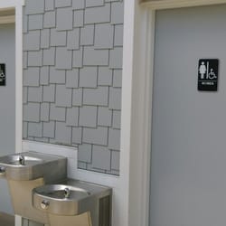 Hilliard's Station Park - Bathrooms on site